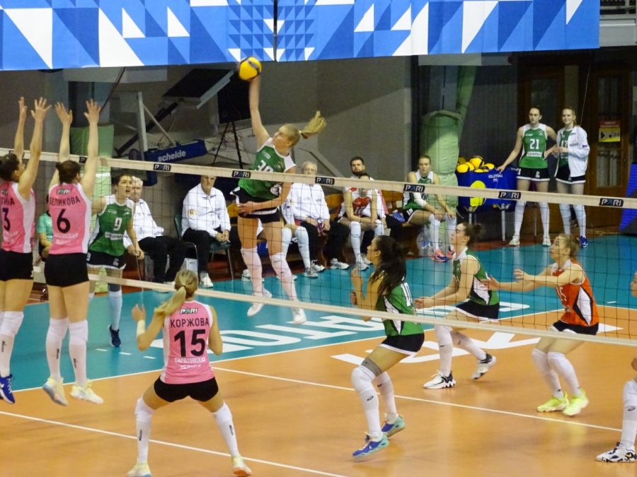 «Протон» дома обыграл 25-кратных чемпионок страны