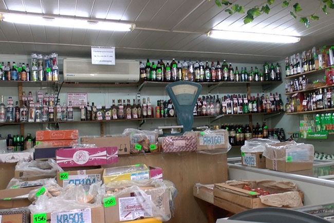 Полиция раскрыла схему торговли нелегальным алкоголем