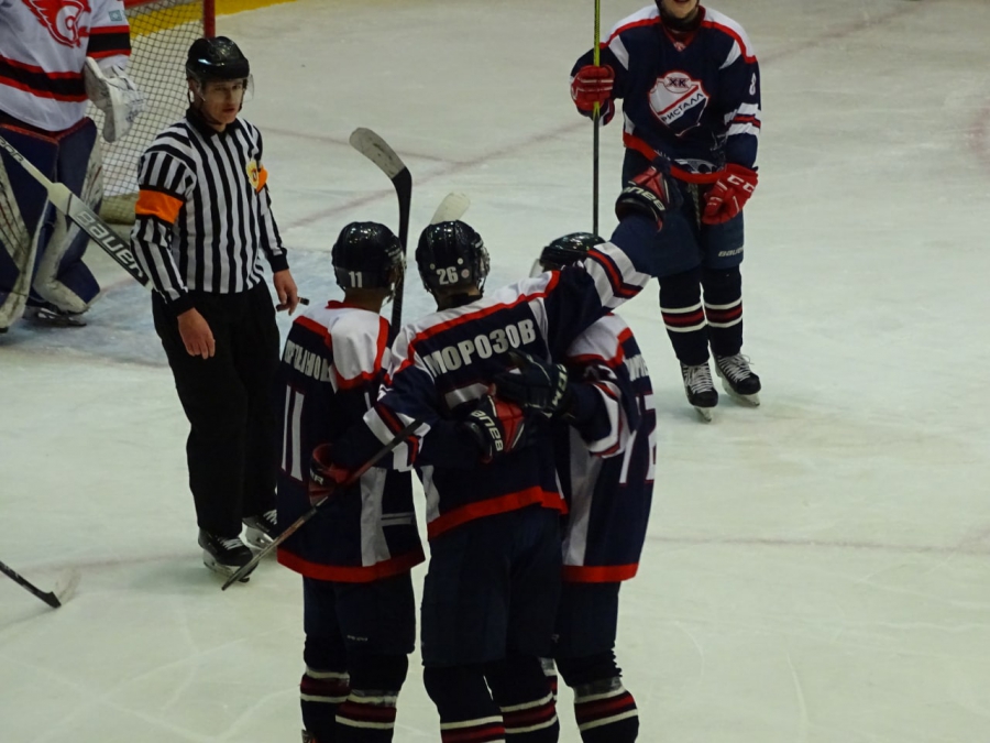 Саратовские хоккеисты одержали самую крупную победу в истории