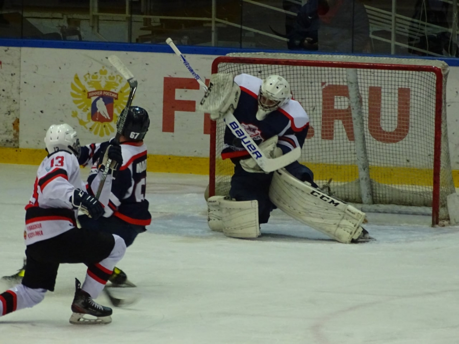 Саратовские хоккеисты одержали самую крупную победу в истории