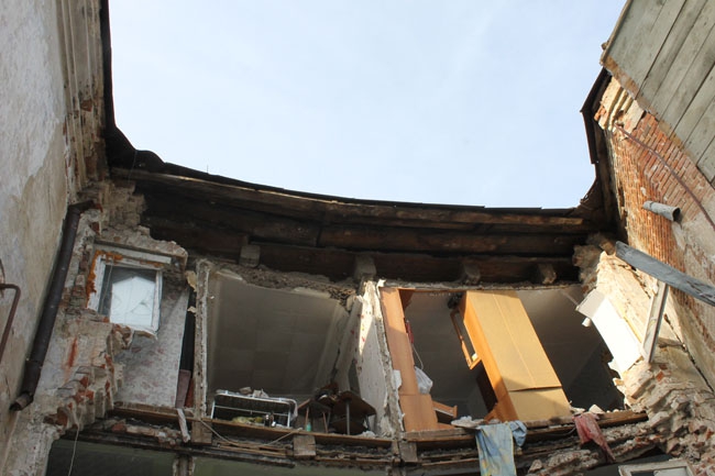 Жильцы разрушающегося дома на Московской определят его судьбу