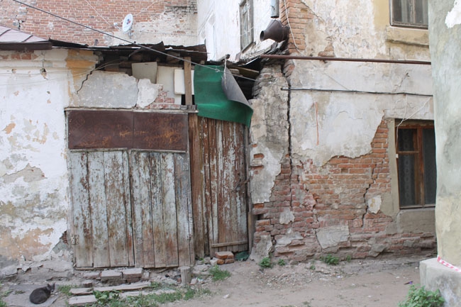 Жильцы разрушающегося дома на Московской определят его судьбу