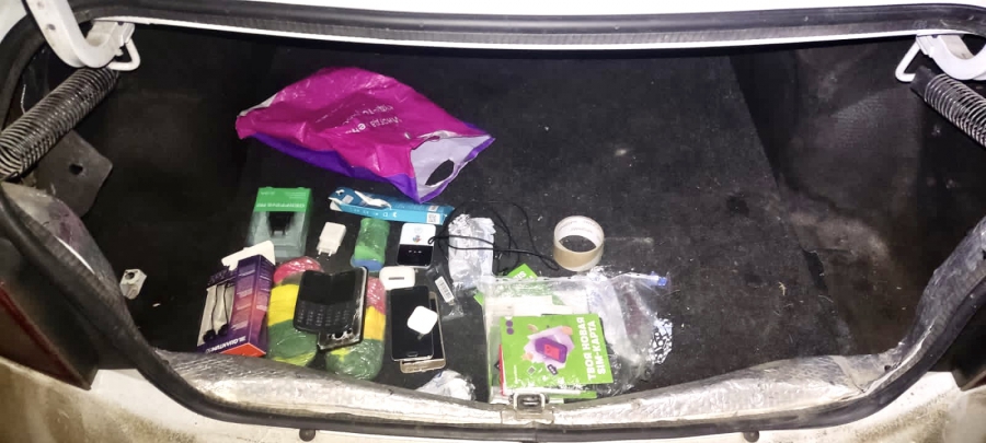 В пугачевской колонии вольчанину помешали пронести зэкам телефоны