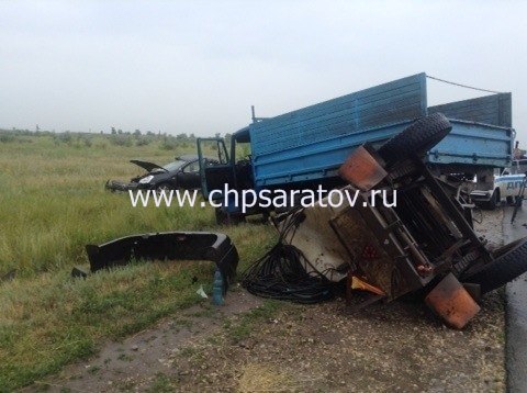 Увеличилось количество жертв автокатастрофы под Энгельсом