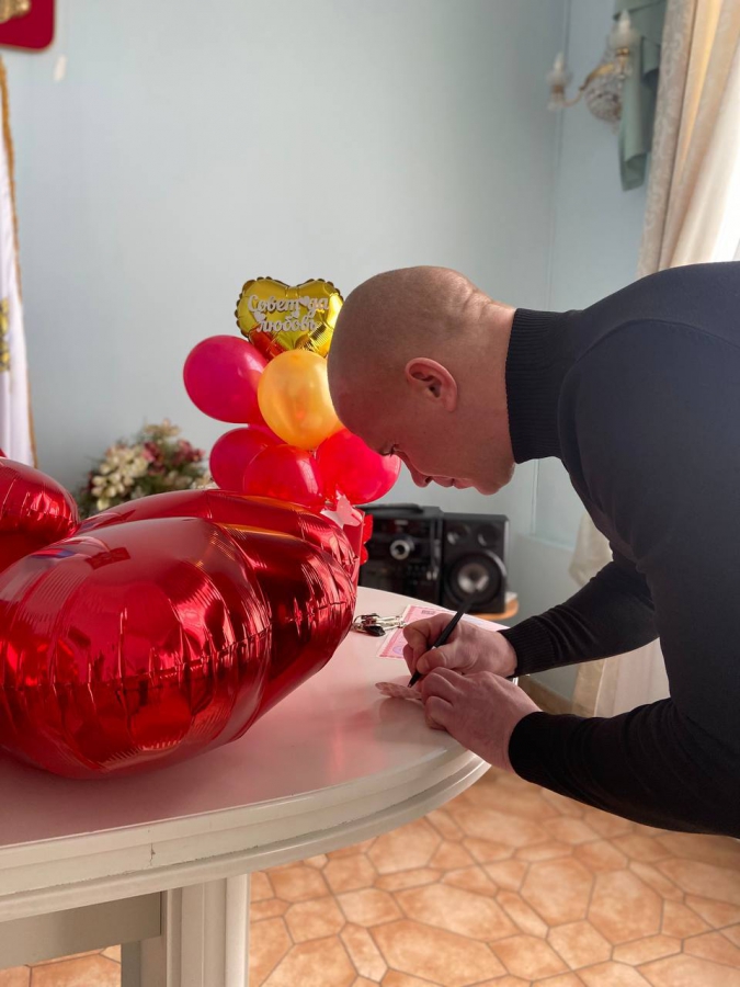 В Саратовской области с начала года расписалось 777 пар