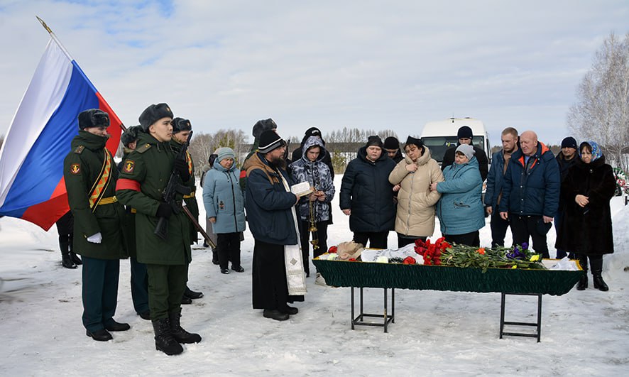 В Арбузовке простились с мобилизованным Михаилом Паниным