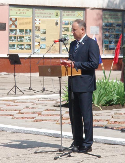 Радаев учредил приз для командиров артиллерийских батарей