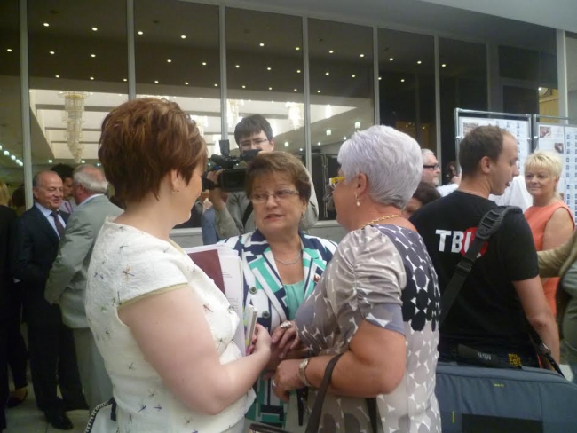 В областной думе наградили начинающих депутатов и забыли про эффективных