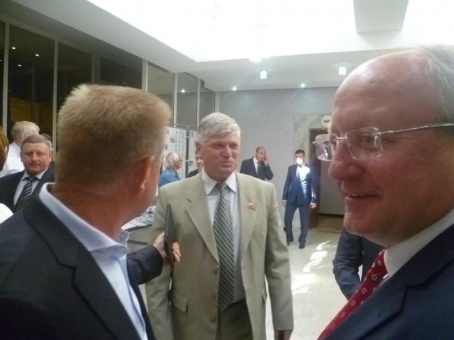 В областной думе наградили начинающих депутатов и забыли про эффективных