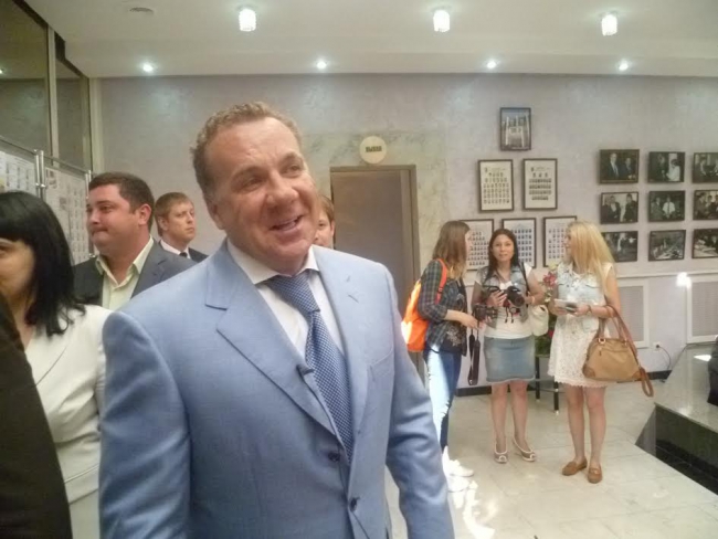 В областной думе наградили начинающих депутатов и забыли про эффективных