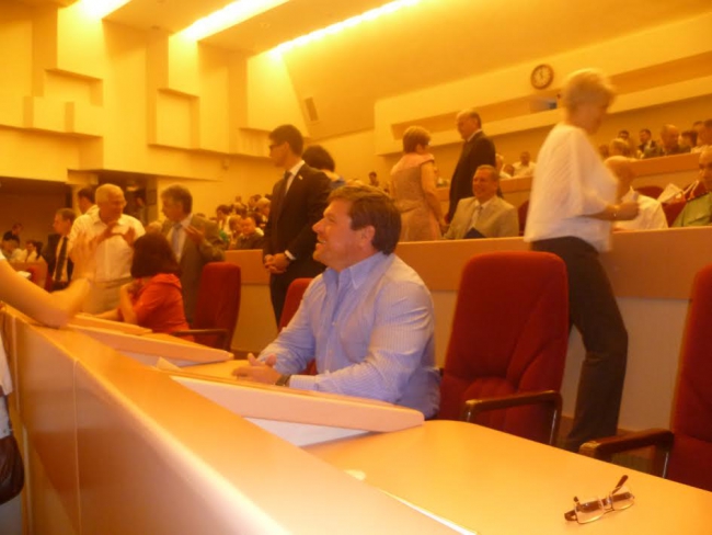 В областной думе наградили начинающих депутатов и забыли про эффективных