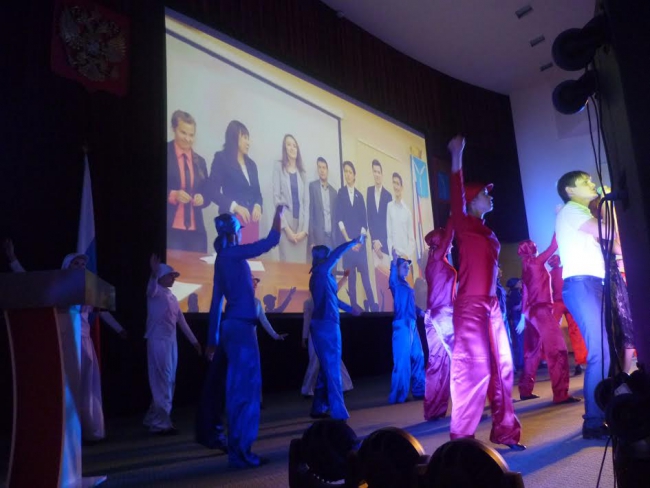 В областной думе наградили начинающих депутатов и забыли про эффективных