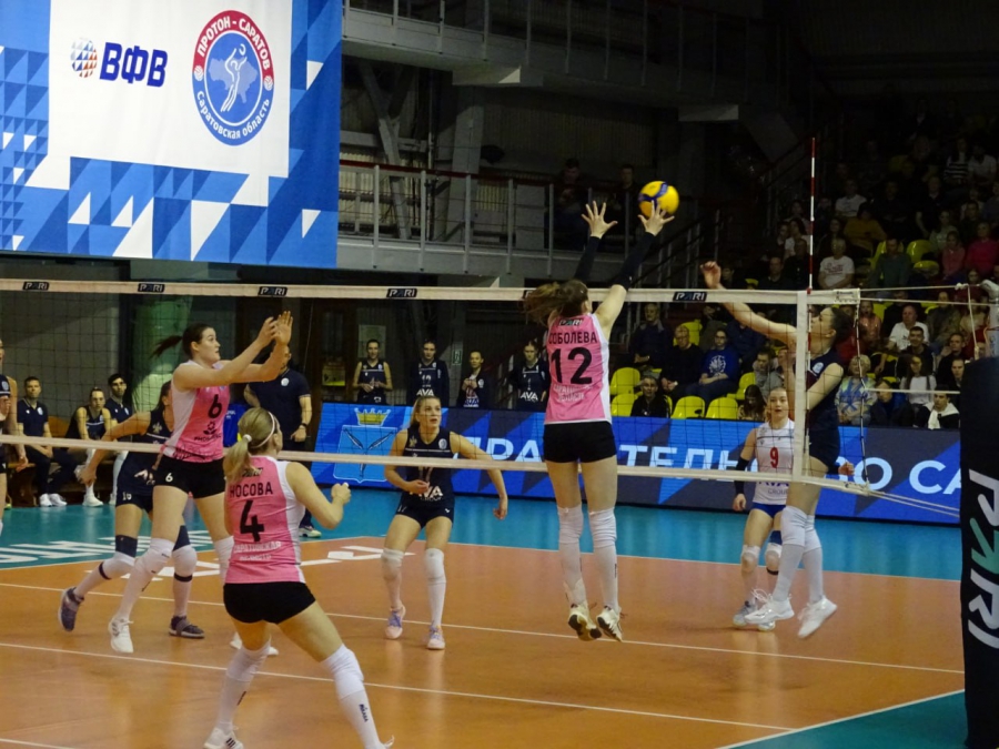 «Протон» победно завершил «регулярку» и в плей-офф сыграет с «Ленинградкой»