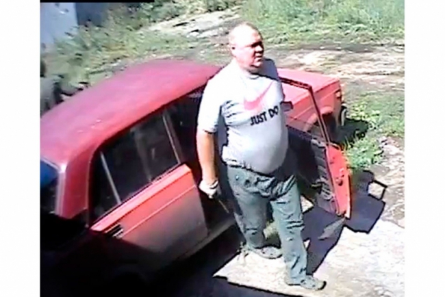 Полиция ищет подозреваемых в серии краж из гаражей