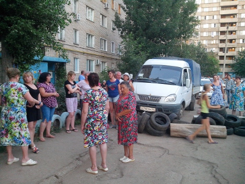 В Балакове на баррикаде «ГАЗель» придавила пенсионерку