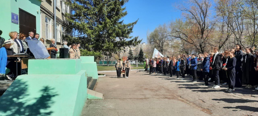 В Саратове открыли мемориальные доски в честь бойцов СВО Сергея Николаева и Александра Лисина