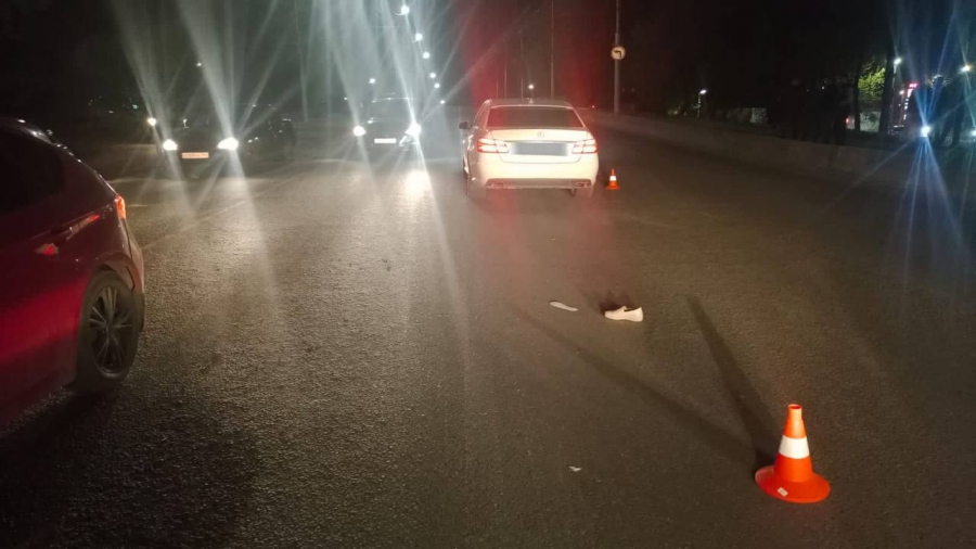 В Саратове «Мерседес» насмерть задавил женщину