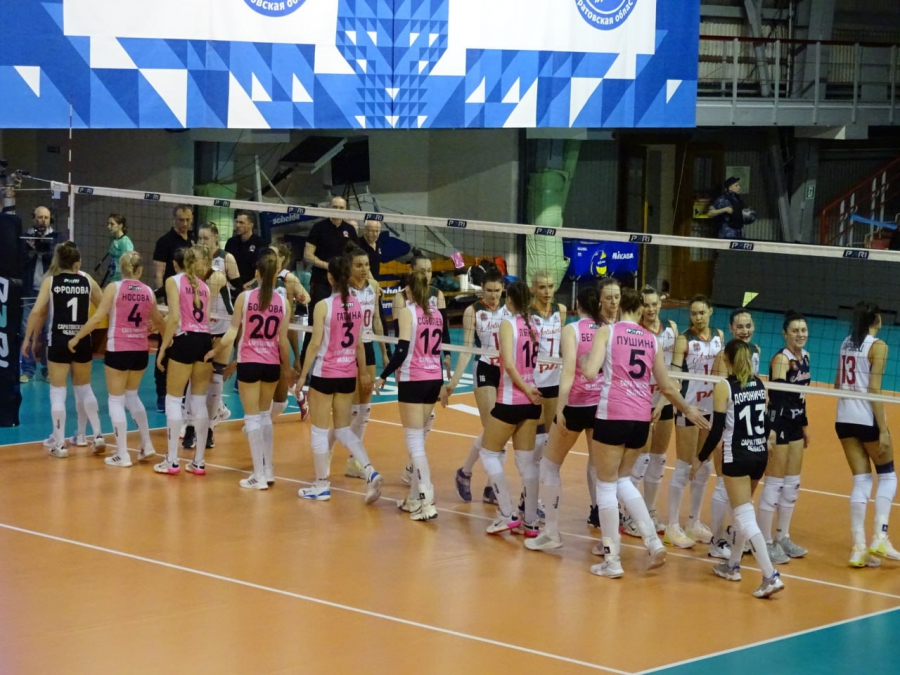 «Протон» не смог остановить чемпионок из «Локомотива»