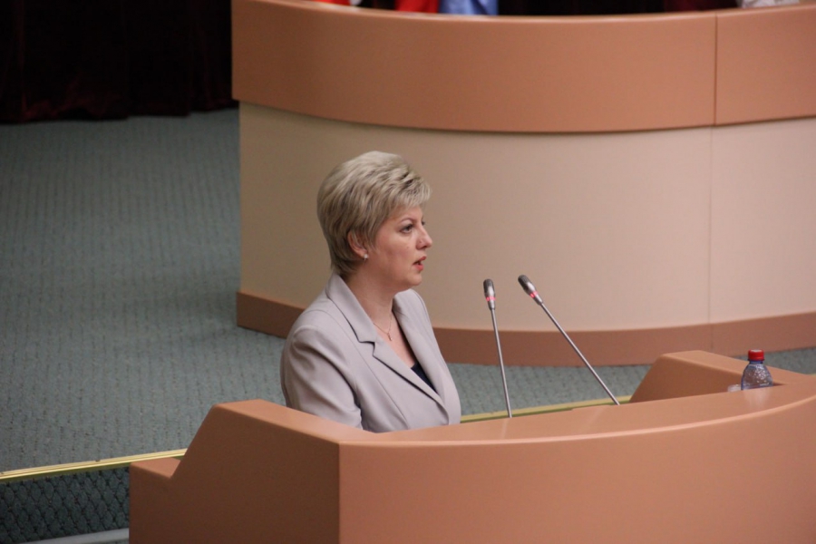 Отчет главы Саратова за год: Зарплаты выросли, ситуация с бродячими собаками сложная