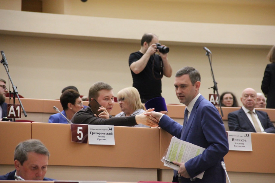 Отчет главы Саратова за год: Зарплаты выросли, ситуация с бродячими собаками сложная