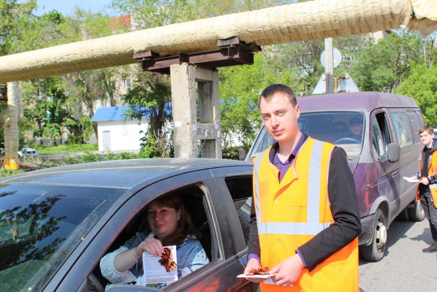 Саратовским водителям напомнили о правилах пересечения железнодорожных переездов