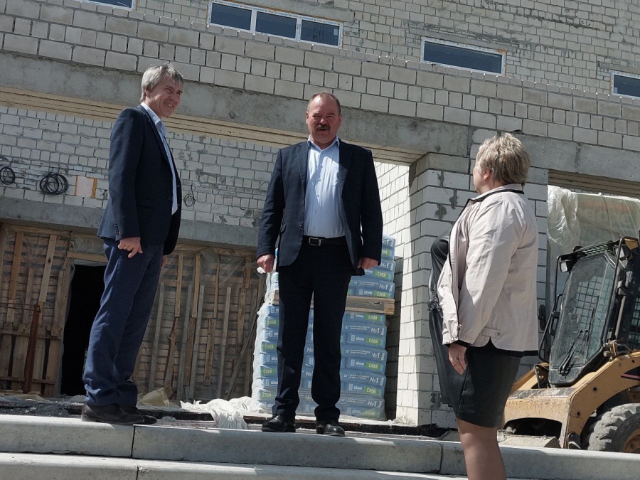 Депутат Рогожин: В Базарном Карабулаке новую поликлинику нужно открыть к сентябрю