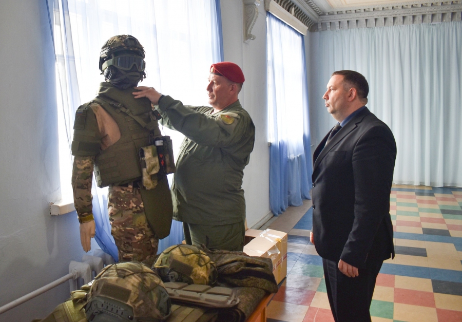 Янклович привез в Ртищевский район передвижной музей СВО