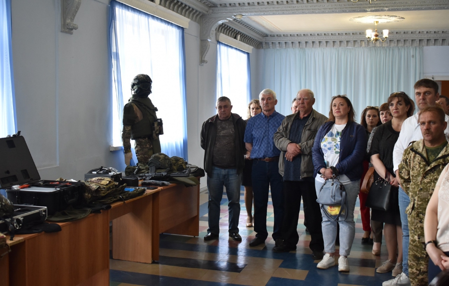 Янклович привез в Ртищевский район передвижной музей СВО