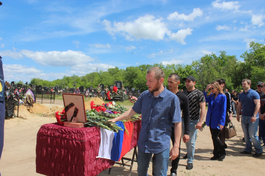 В Красноармейском районе простились с погибшим бойцом ЧВК «Вагнер» Иваном Почепня