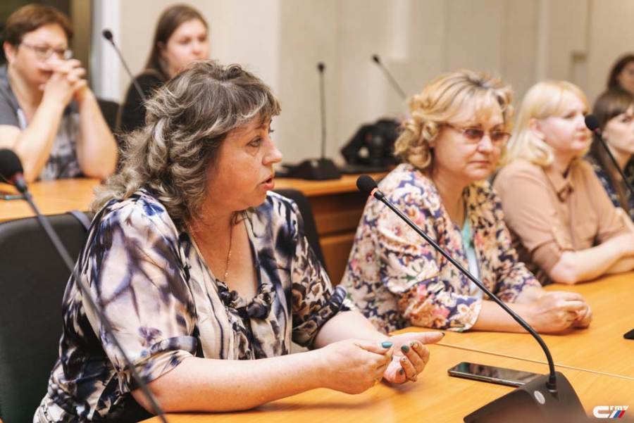 Жители ЗАТО Светлый обсудили предпроектную концепцию благоустройства центральной части поселка