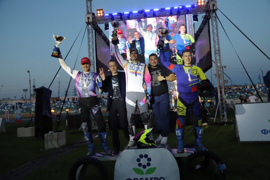 Первый в России турнир по суперэндуро прошел в Балакове