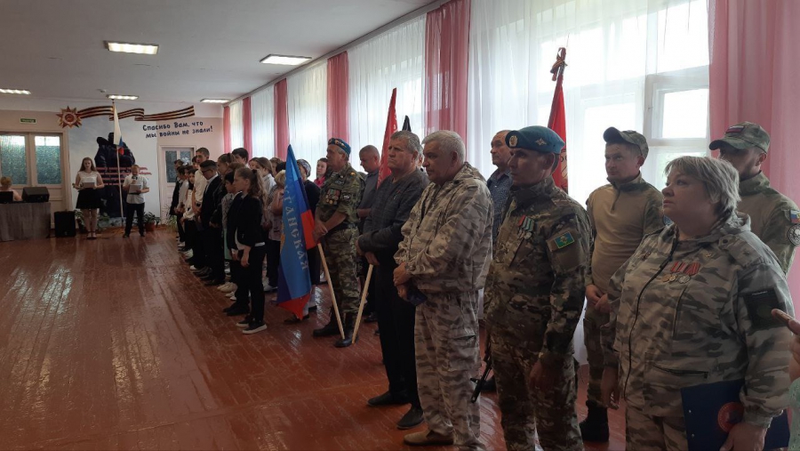 В Рахмановке открыли мемориальную доску в честь погибшего в СВО Дмитрия Беляевского