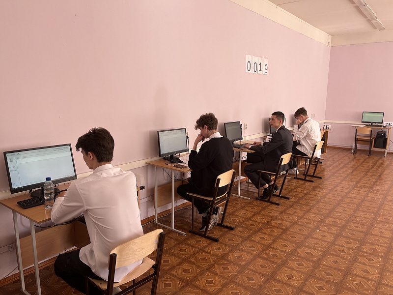 В Саратовской области увеличилось количество сдающих ЕГЭ по информатике