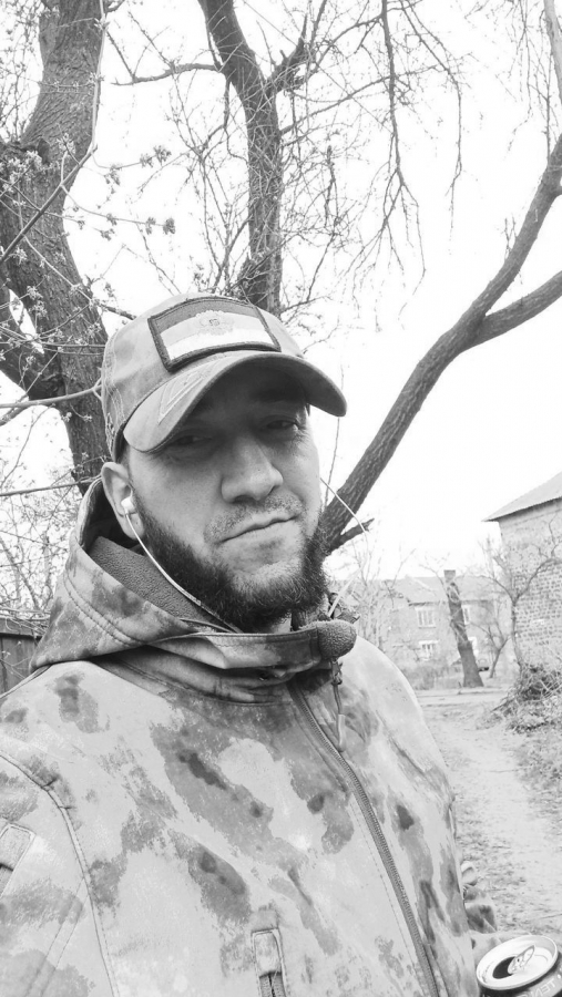 В Вольске простились с погибшим в СВО разведчиком Артемом Коцубеем