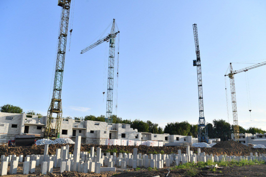 В Зеленой горке построят детский сад и школу