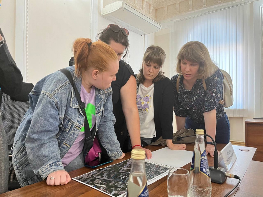 Горожане попросили теннисные столы и велодорожки в будущий парк на Прессовой