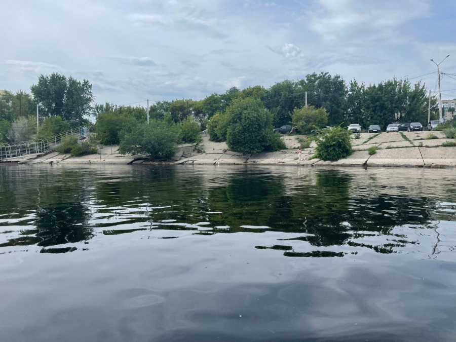 Главе Заводского района объявили предостережение из-за незаконных пляжей