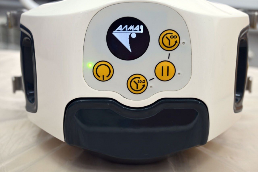 В Саратове собрали образец робота для непрямого массажа сердца