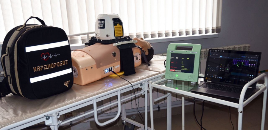 В Саратове собрали образец робота для непрямого массажа сердца