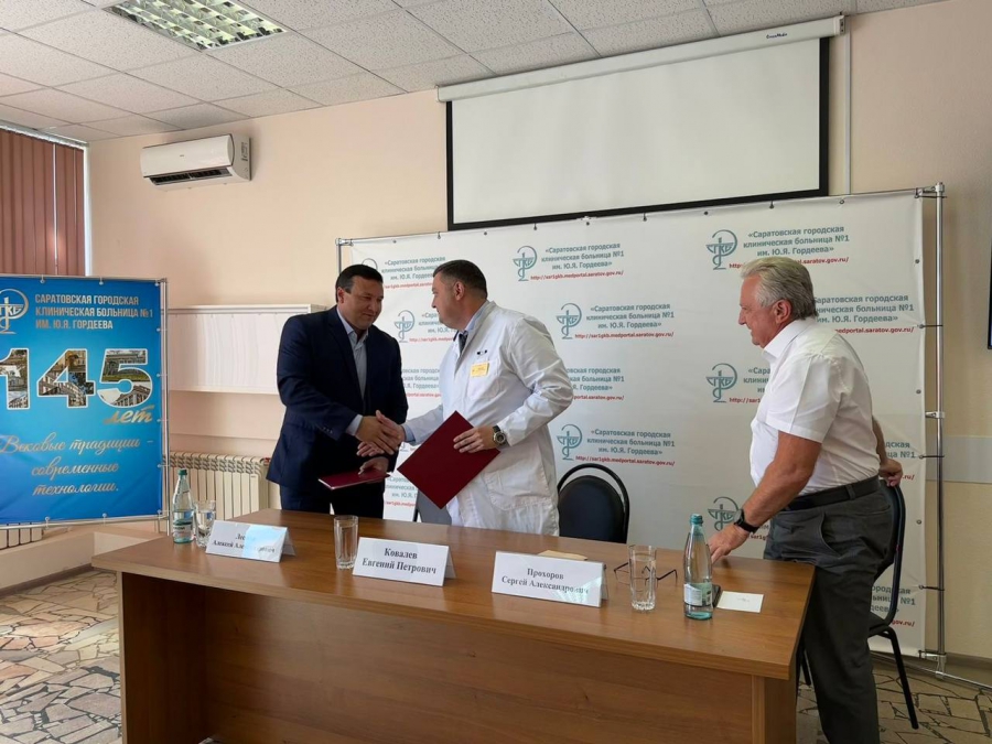 Евгений Ковалев: Комфортные условия работы – это один из методов решения кадрового вопроса в здравоохранении