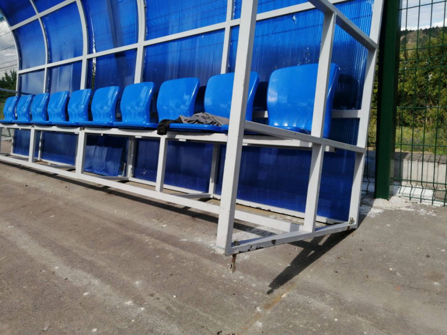 Депутат Панков обратится в прокуратуру из-за некачественного ремонта стадиона в Вольске