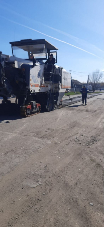 В 10 муниципалитетах Вольского района отремонтировали сельские дороги