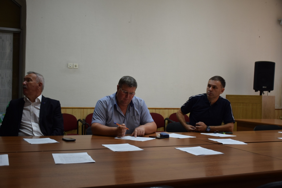 В Саратове организуют новые пешеходные переходы и «лежачие полицейские»