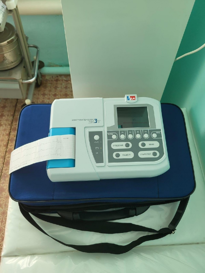 В Марксовскую районную больницу по нацпроекту поступили 2 электрокардиографа