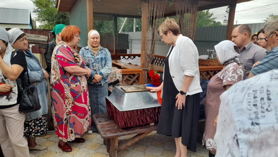 В Ершовском районе простились с погибшим в СВО бойцом «Ахмата» Арсланом Кульмановым