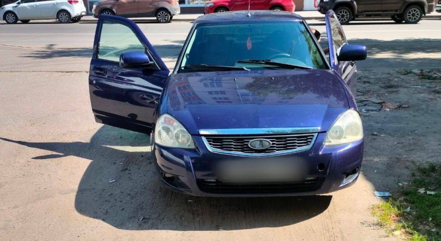 У саратовца арестовали «Приору» из-за 122 неоплаченных штрафов