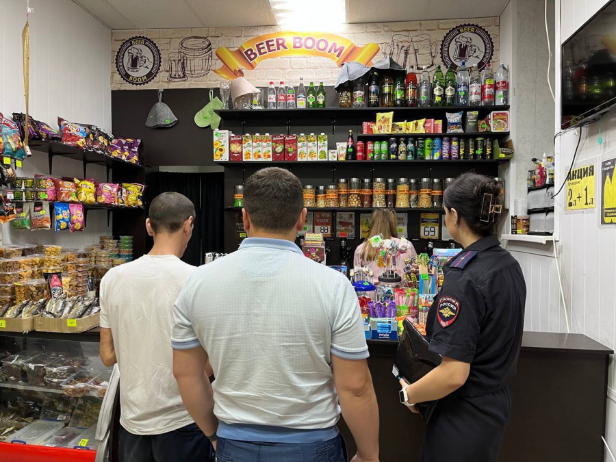 В Заводском районе наказали владельцев ночных «пивнушек»