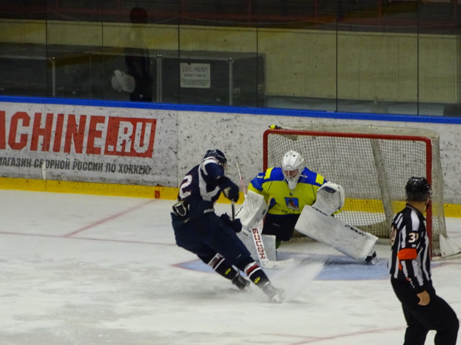 «Кристалл» выиграл первый домашний матч-2023/24