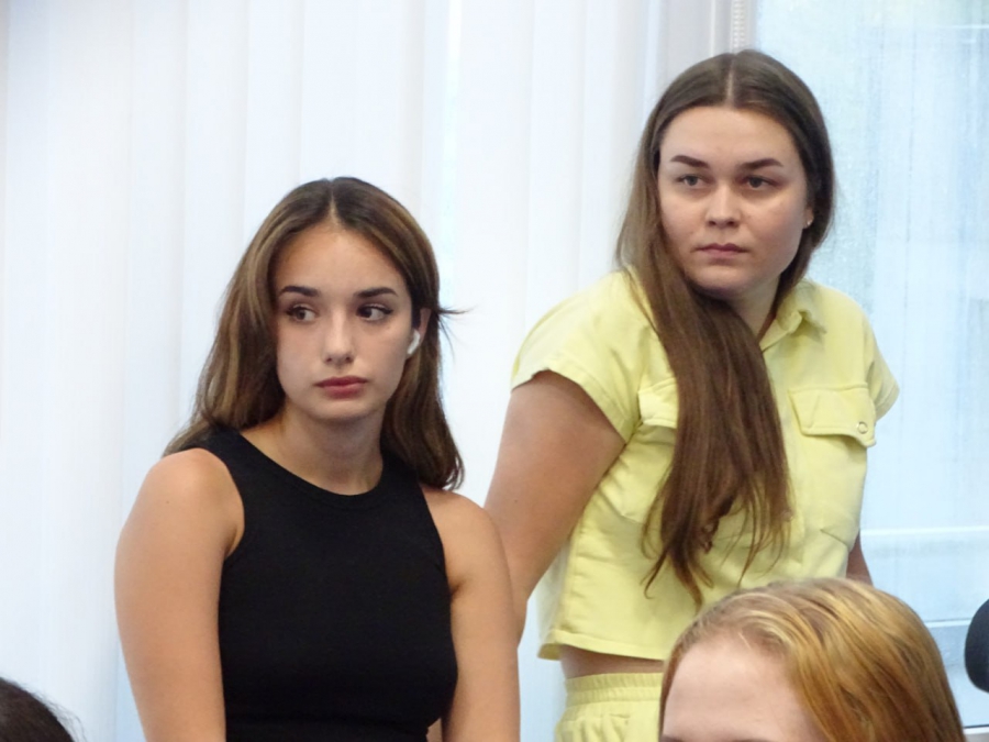 «Кристалл» отремонтировал Ледовый и создал новую команду