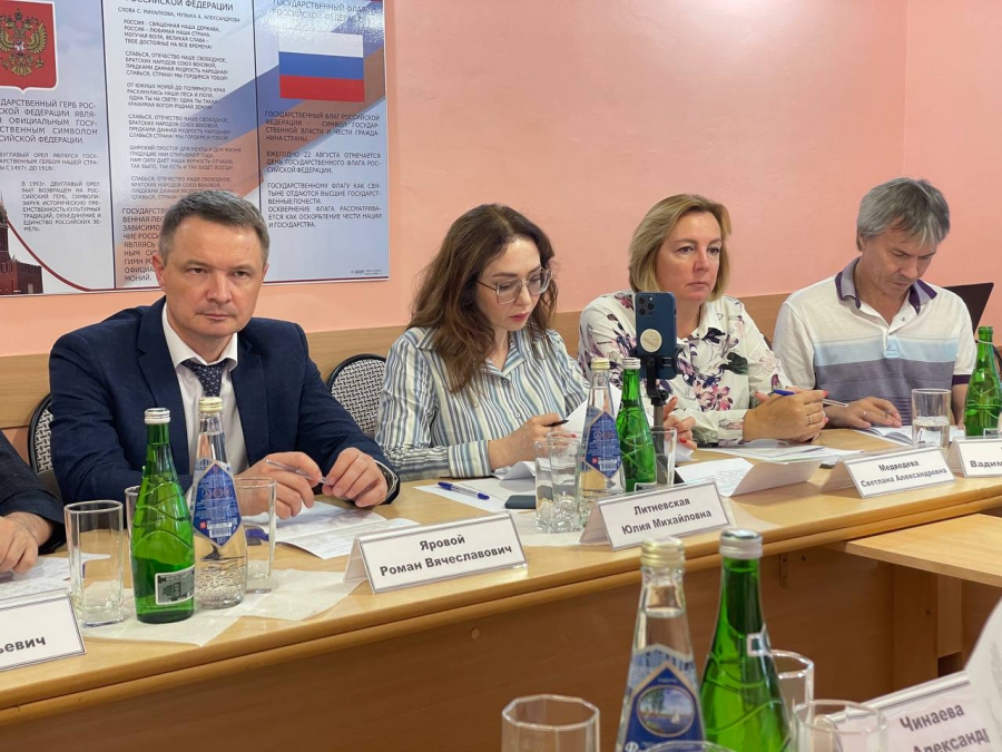 Депутатам и директорам предложено сообща готовить сметы по ремонту соцобъектов